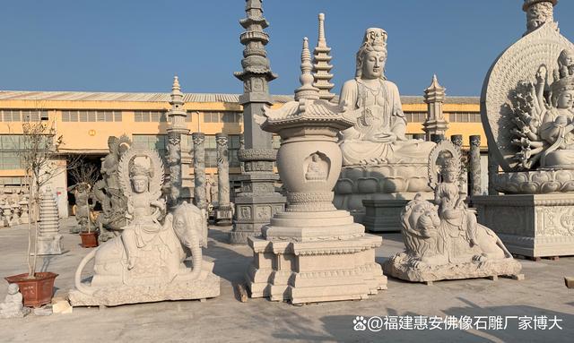 生态墓碑石材的材质选择（多图欣赏）qy千亿球友会环保理念：公墓陵园(图1)